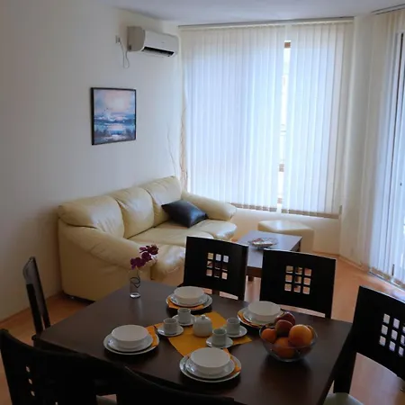 комплекс виста до плажа - Complex Byala Vista Near The شقة فندقية 4*