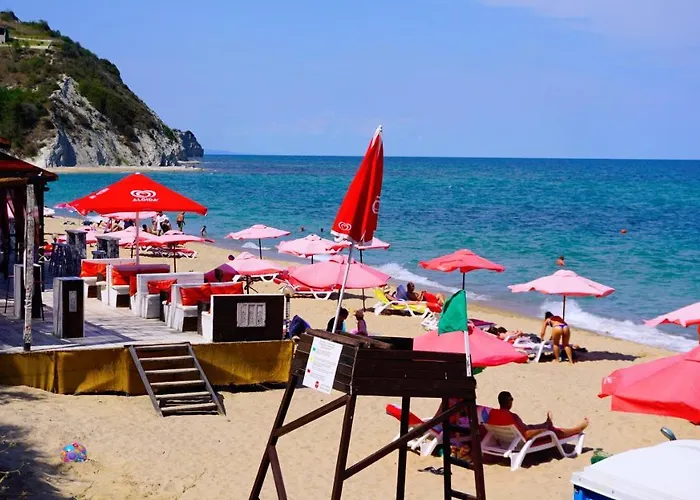 комплекс виста до плажа - Complex Byala Vista Near The Aparthotel 4*