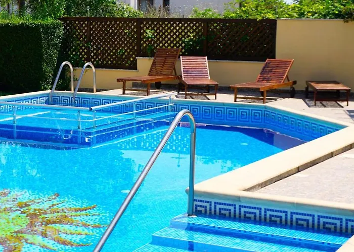 комплекс виста до плажа - Complex Byala Vista Near The Aparthotel