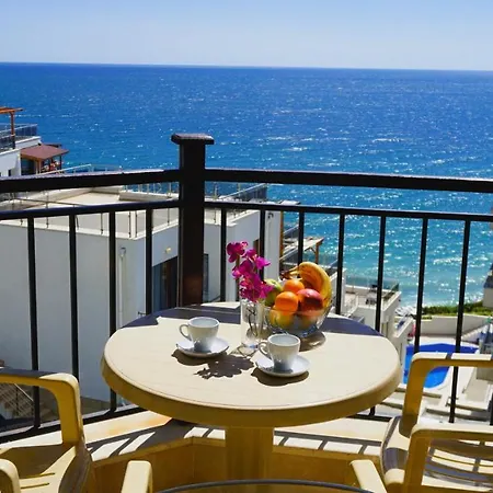 комплекс виста до плажа - Complex Byala Vista Near The Apartmanhotel 4*