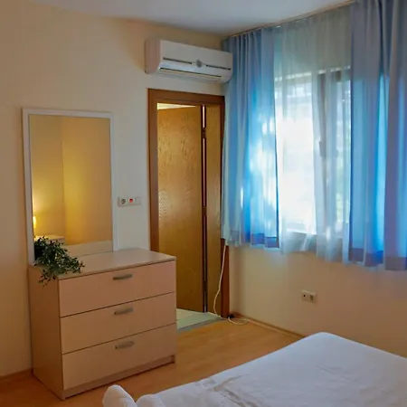 Apart Otel комплекс виста до плажа - Complex Byala Vista Near The